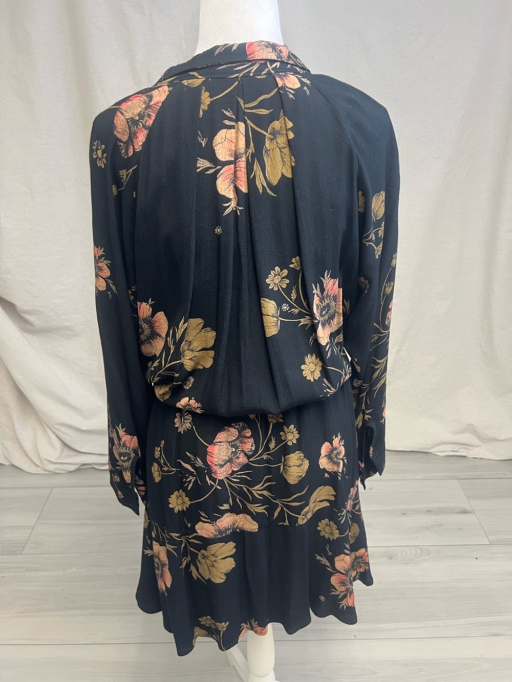 Free People Black Floral Drawstring Mini Dress Sz SP Boho Festival Romantic Goth - Picture 5 of 9